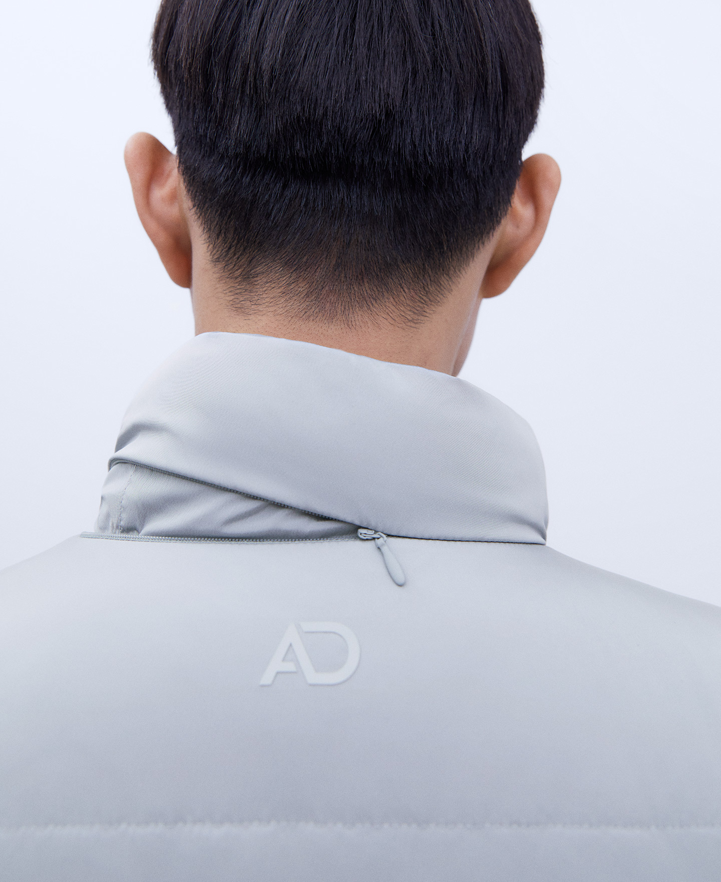 Reversible padded nylon waistcoat image number 3