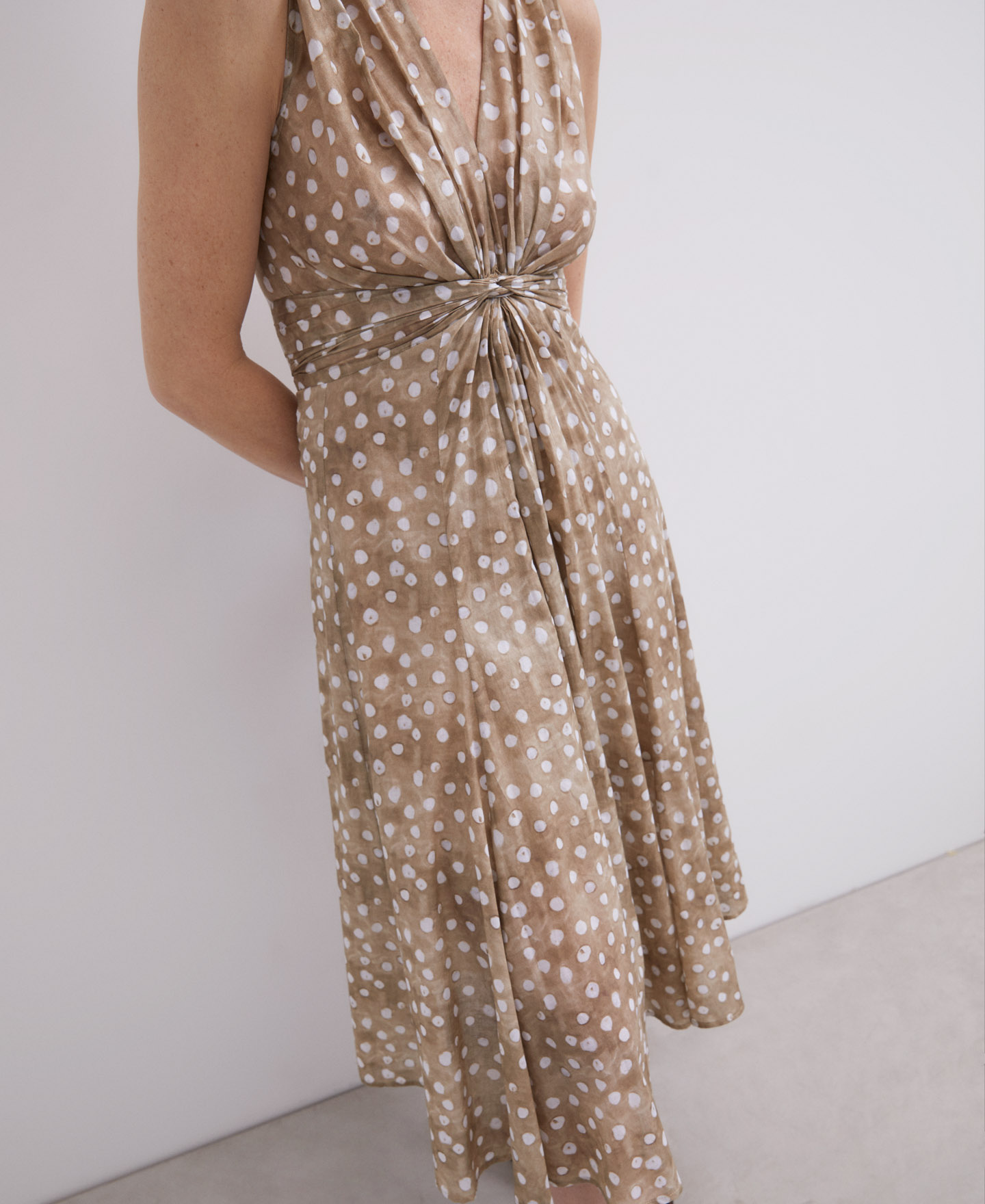 Vestido midi estampado image number 2