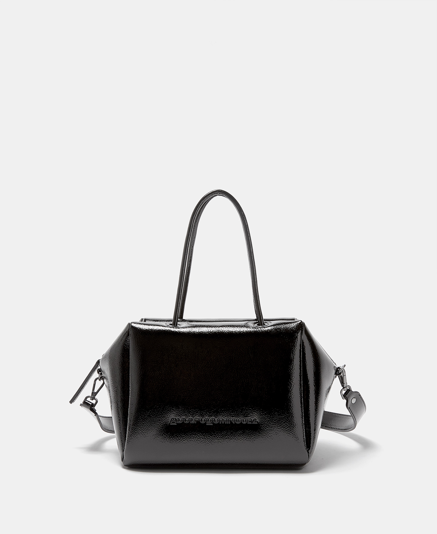City bag en textura de charol image number 0