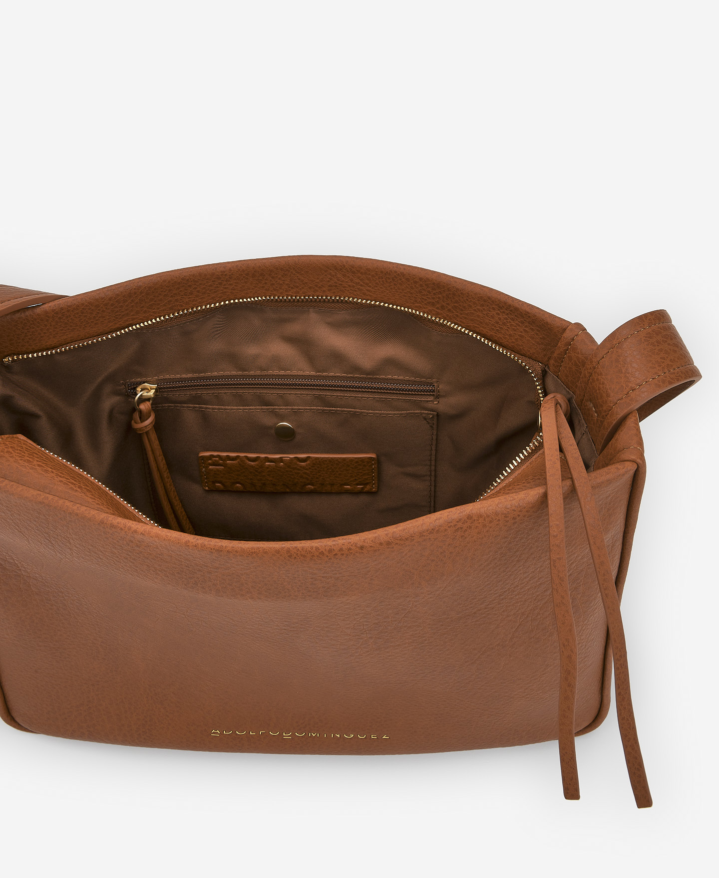 Big shoulder bag in grain texture women image number 2