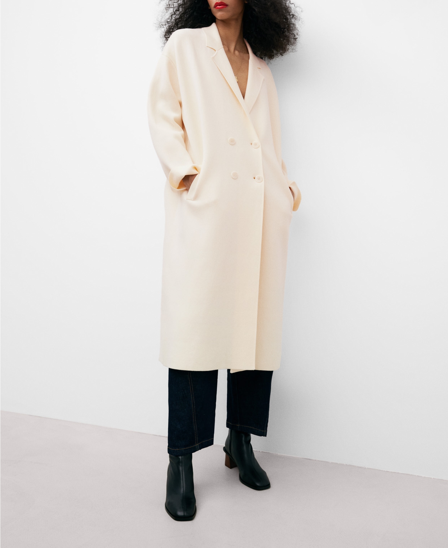 Double-fronted knitted coat image number 1