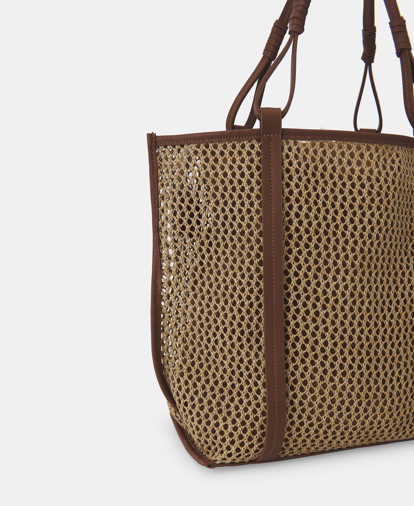 Shopper en rafia calada image number 1