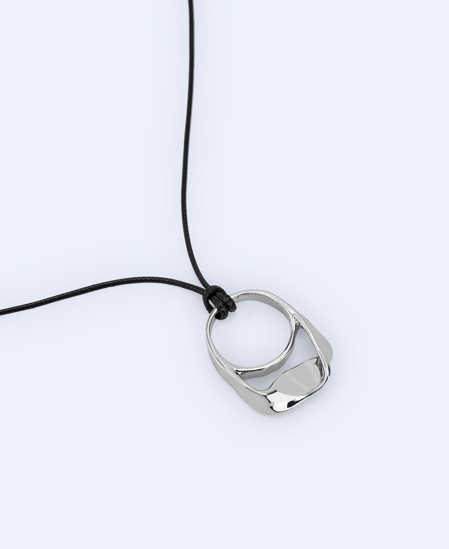 Zinc Torsión Motif pendant image number 1