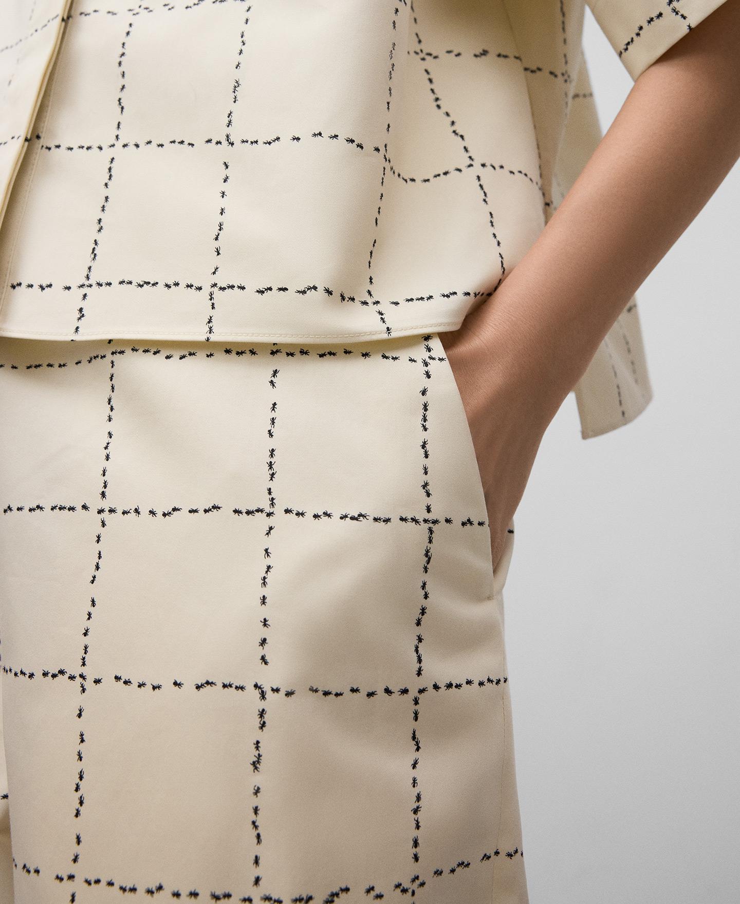 Cotton printed trousers woman image number 3