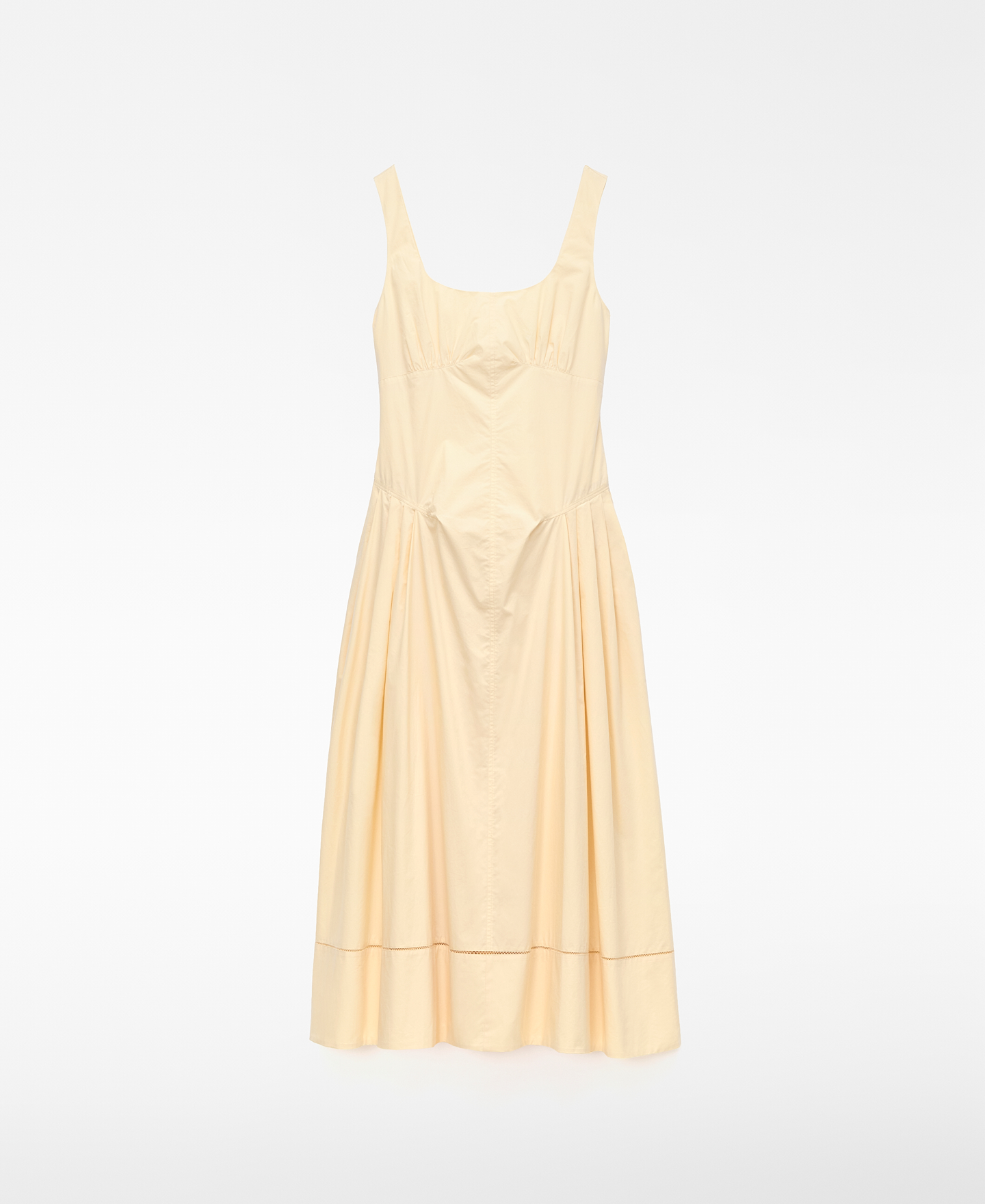 Vestido tirantes cintura entallada image number 4