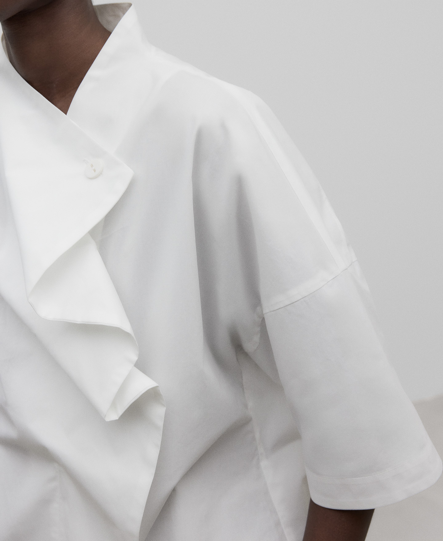 Draped neck cotton shirt woman image number 3