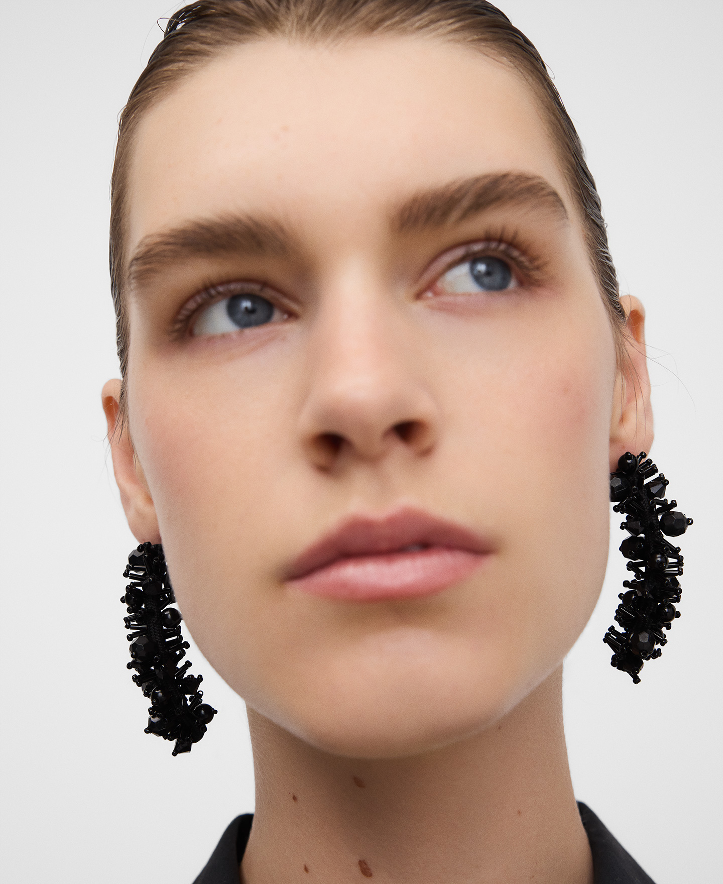 Beaded earrings image number 3