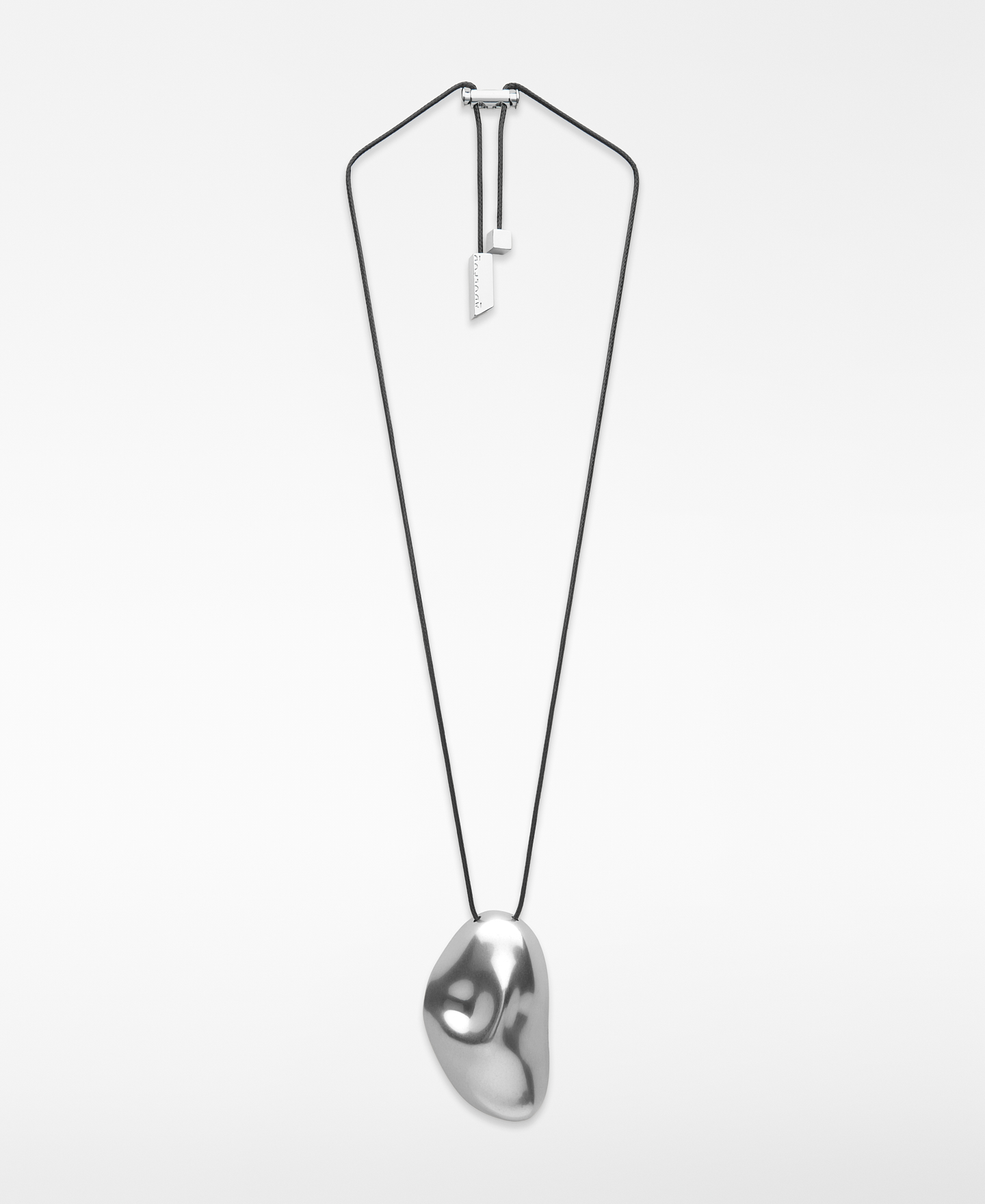 Organic-shaped pendant necklace image number 0