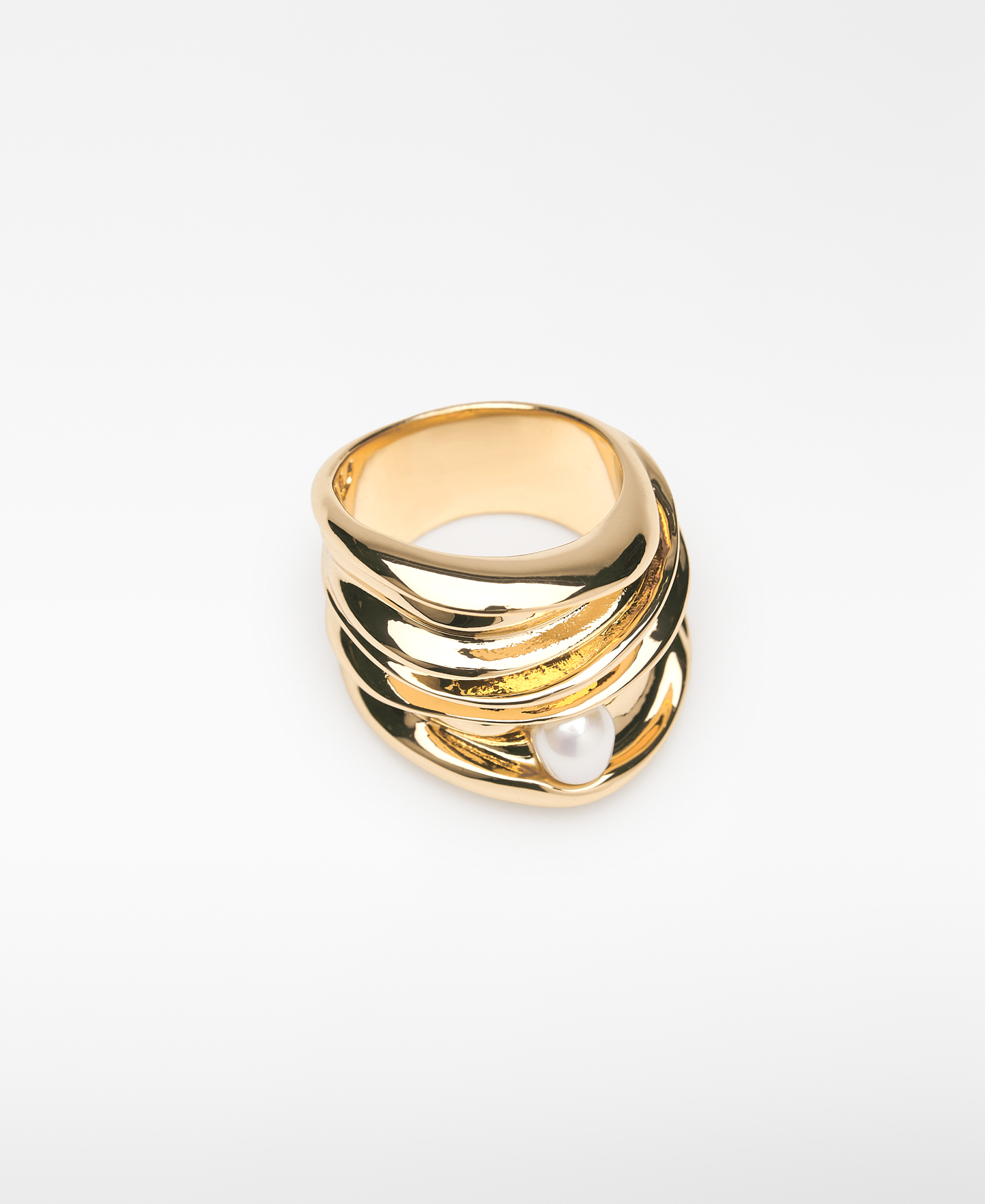 Anillo metálico ancho con perla mujer image number 0