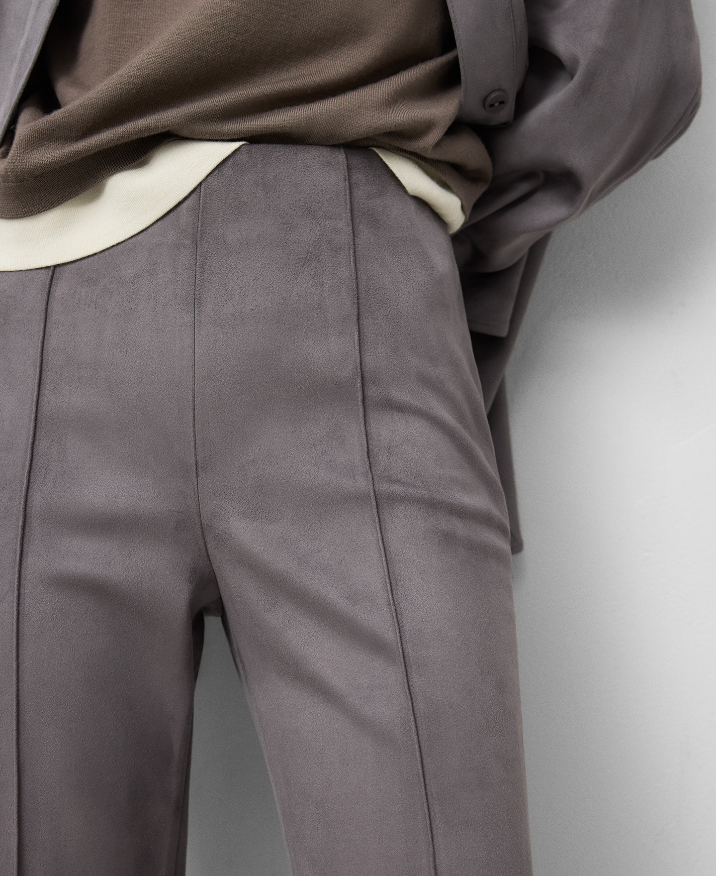 Faux suede flare trousers woman image number 3