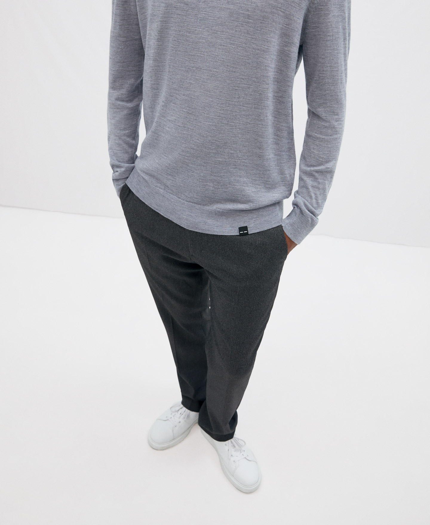 Merino wool crew neck sweater image number 3