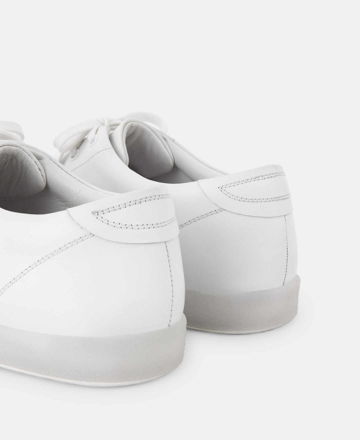 White basic leather sneaker image number 2