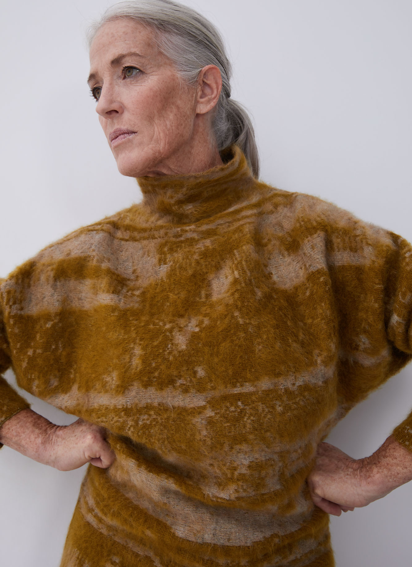 Mohair knit sweater with perkins collar image number 0