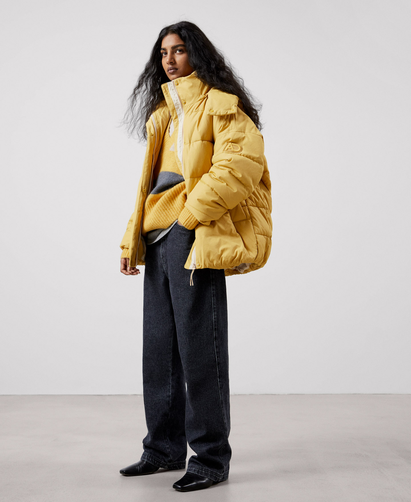 Detachable hooded padded jacket image number 1