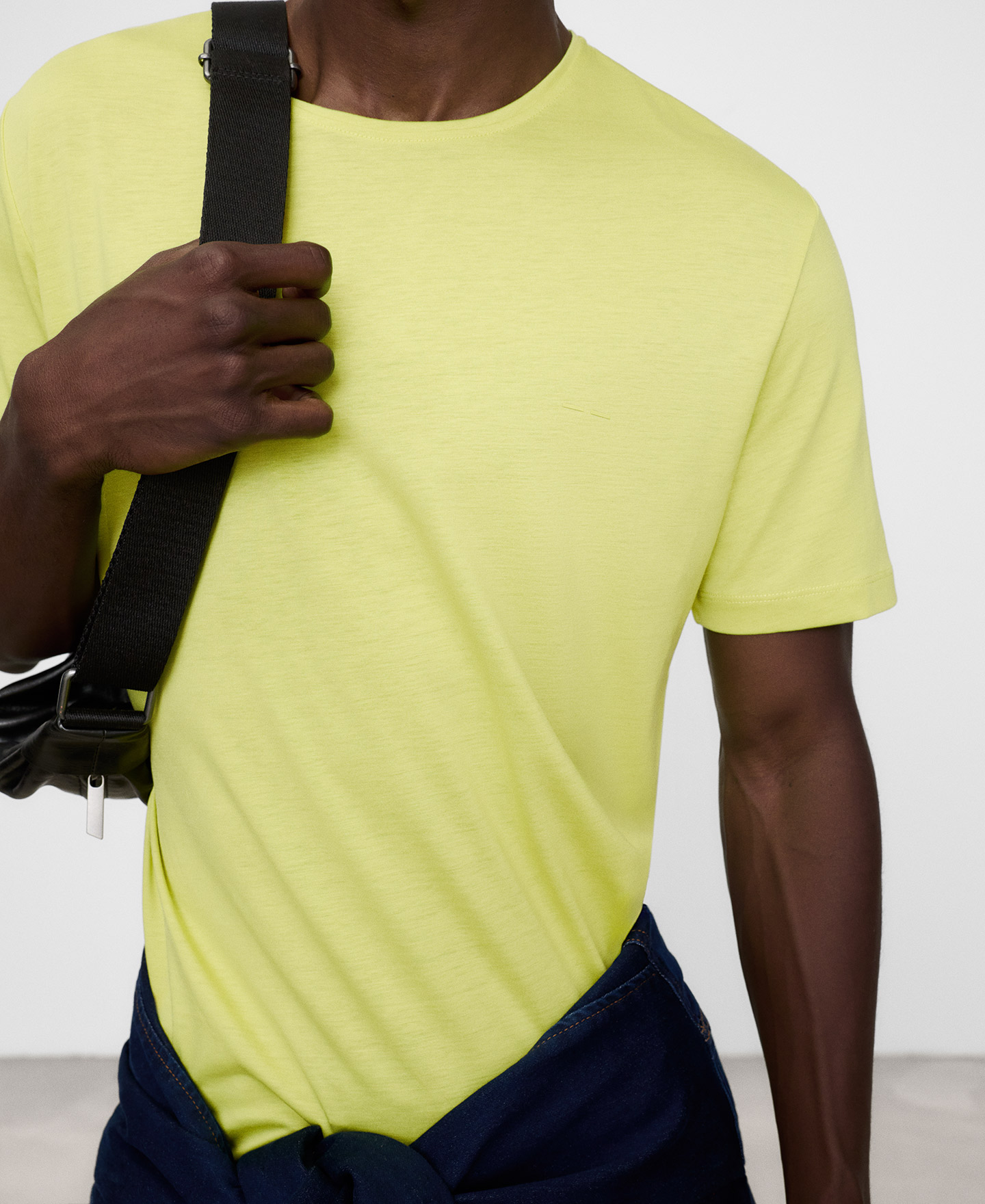 Camiseta regular fit lyocell y algod&oacute;n image number 3