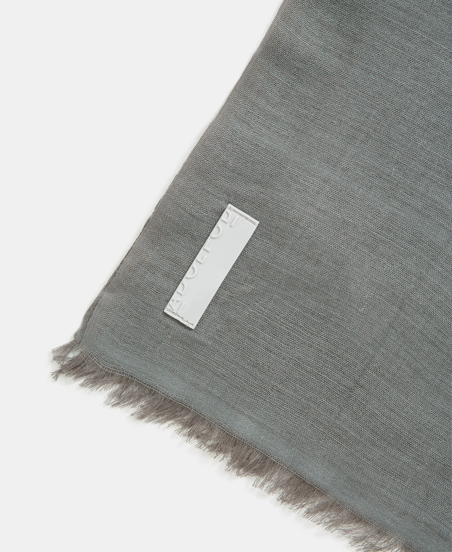 Plain shawl in modal and merino wool image number 1