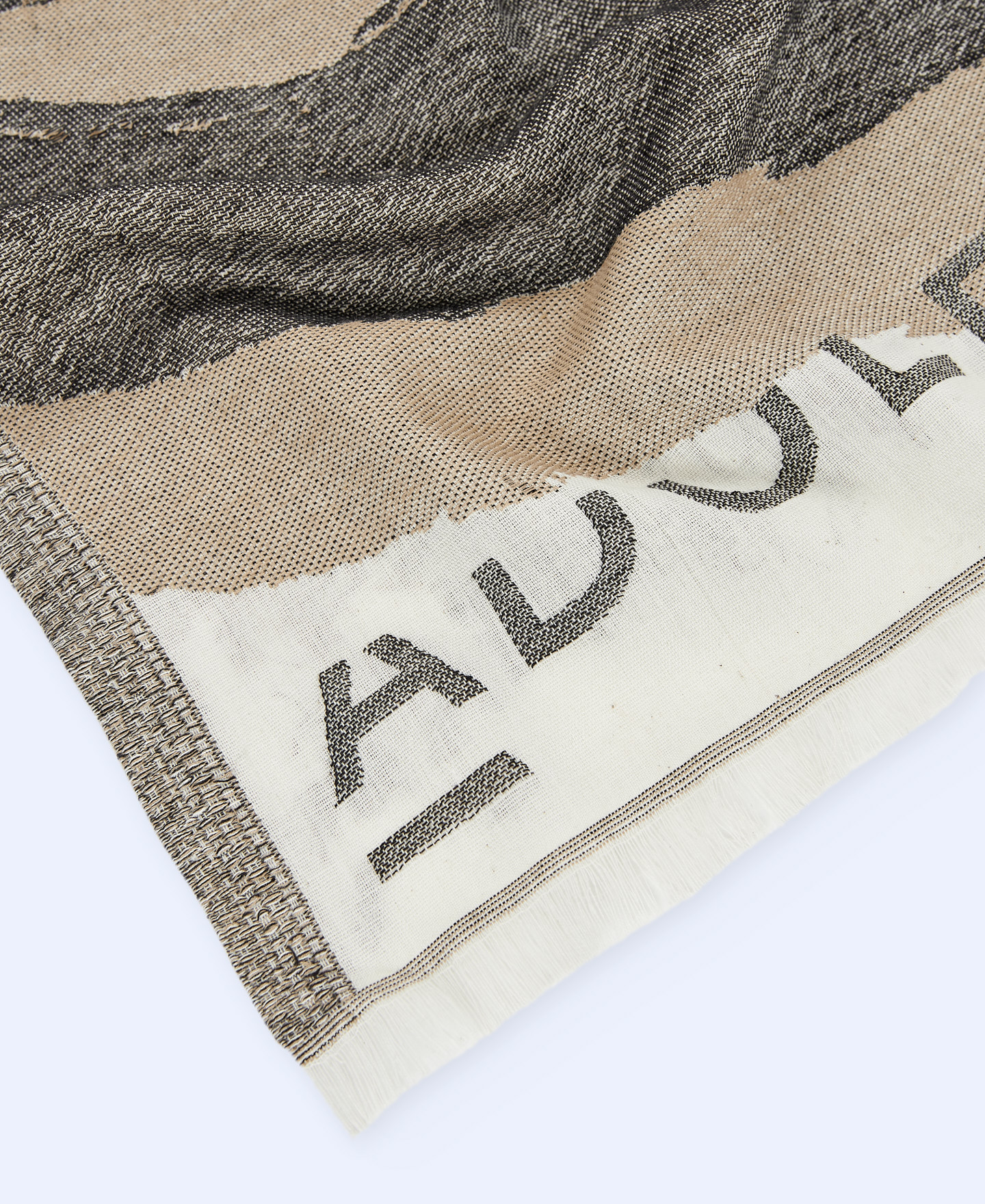 Cotton printed shawl with fringes image number 2