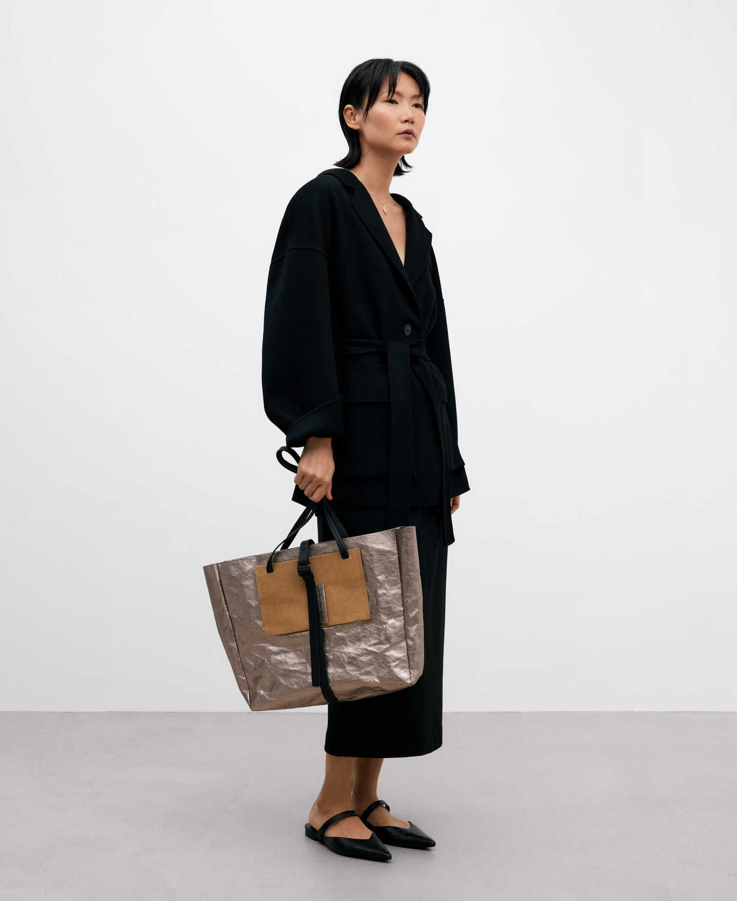 Sac cabas horizontal en papier imperméable image number 4