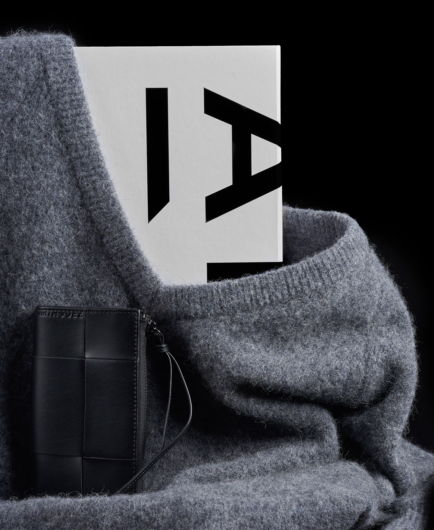 Pack Grey alpaca sweater and wallet image number 0