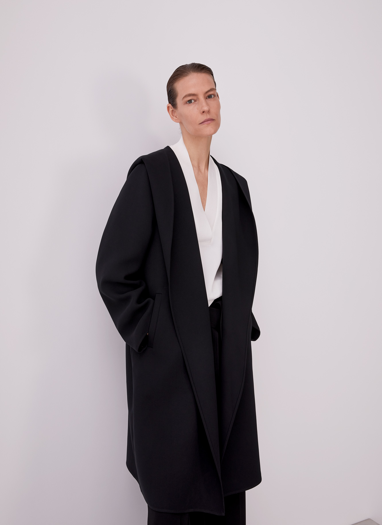 Long coat with lapels and hood image number 0