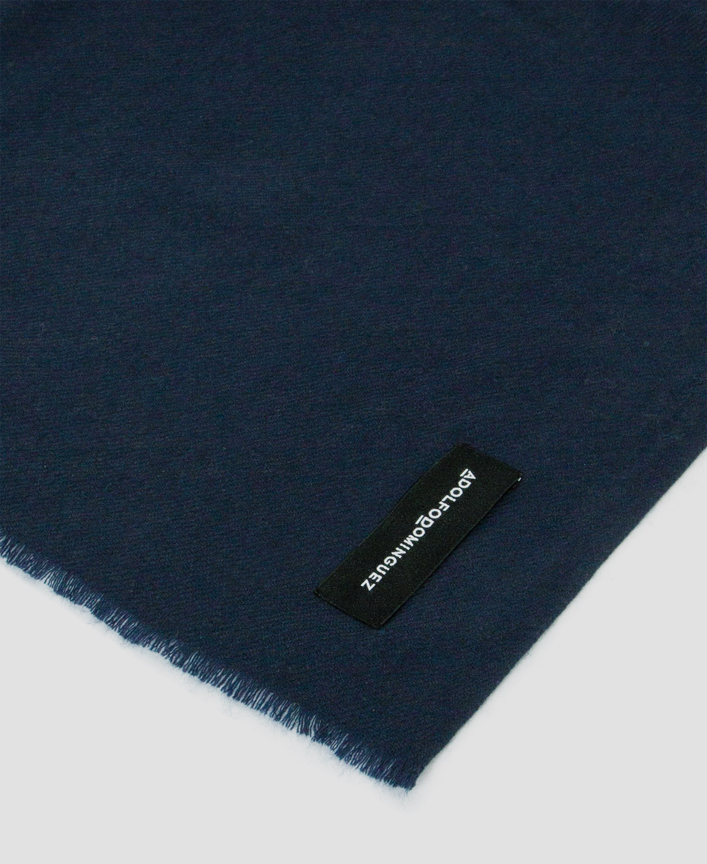 Merino wool scarf image number 1