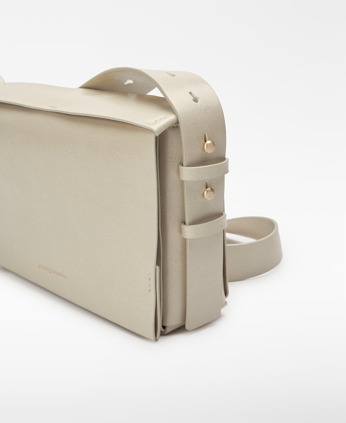 Horizonte medium crossbody image number 2