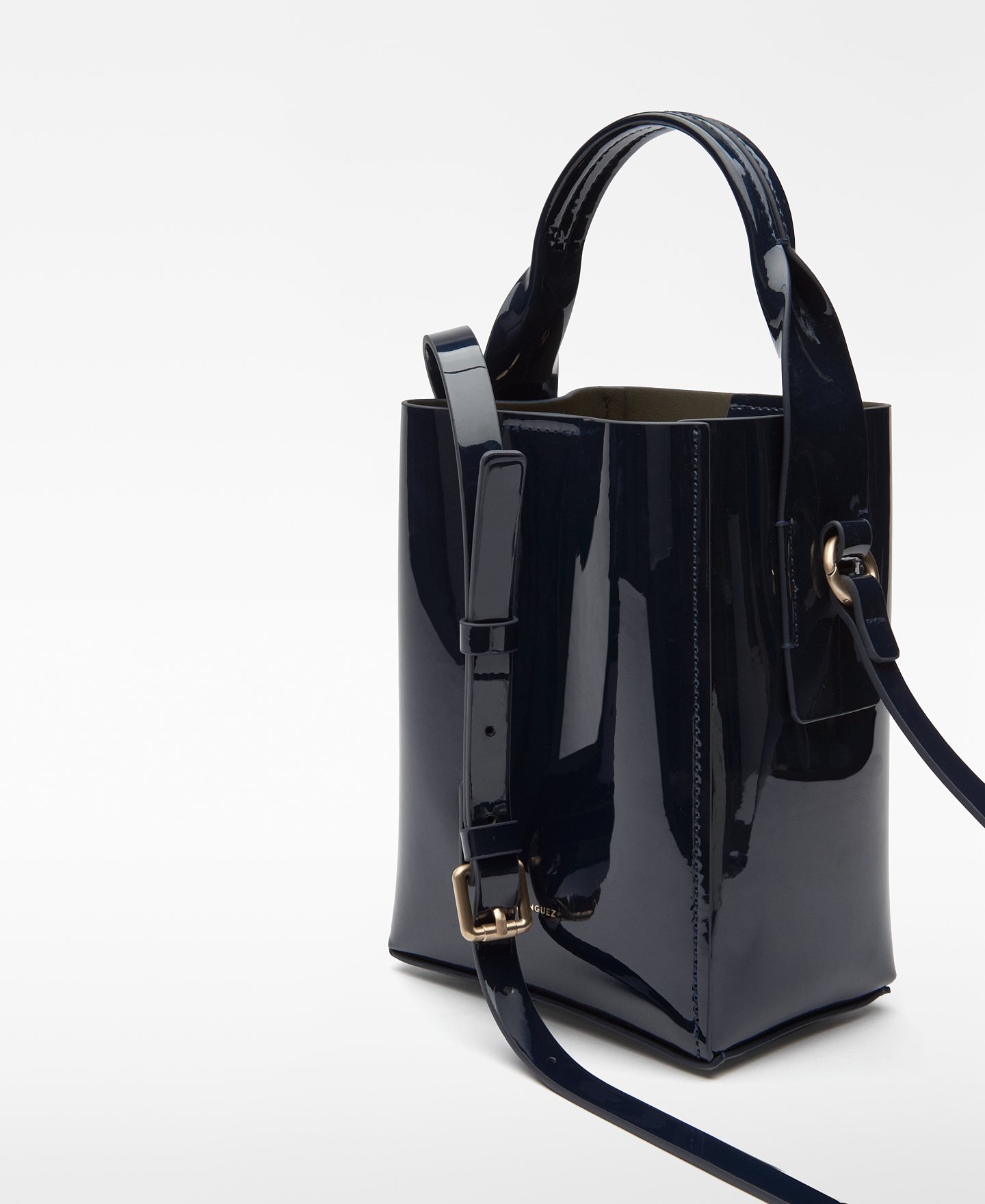 Mica patent bucket bag woman image number 3