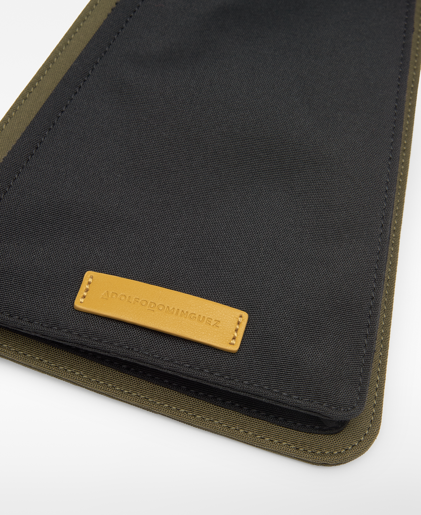 Tricolor combined crossbody image number 2