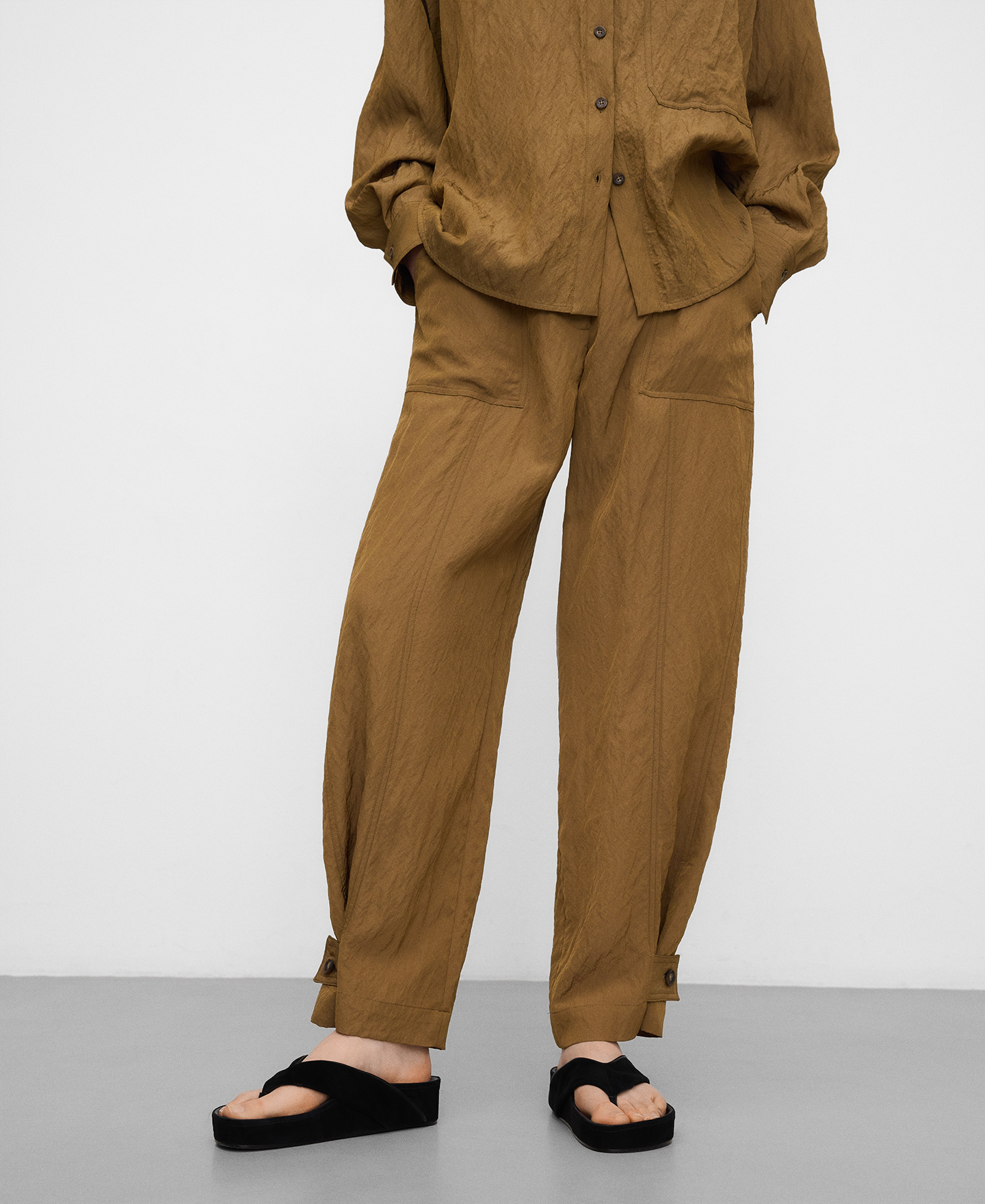 Wrinkled Jogginghose image number 0