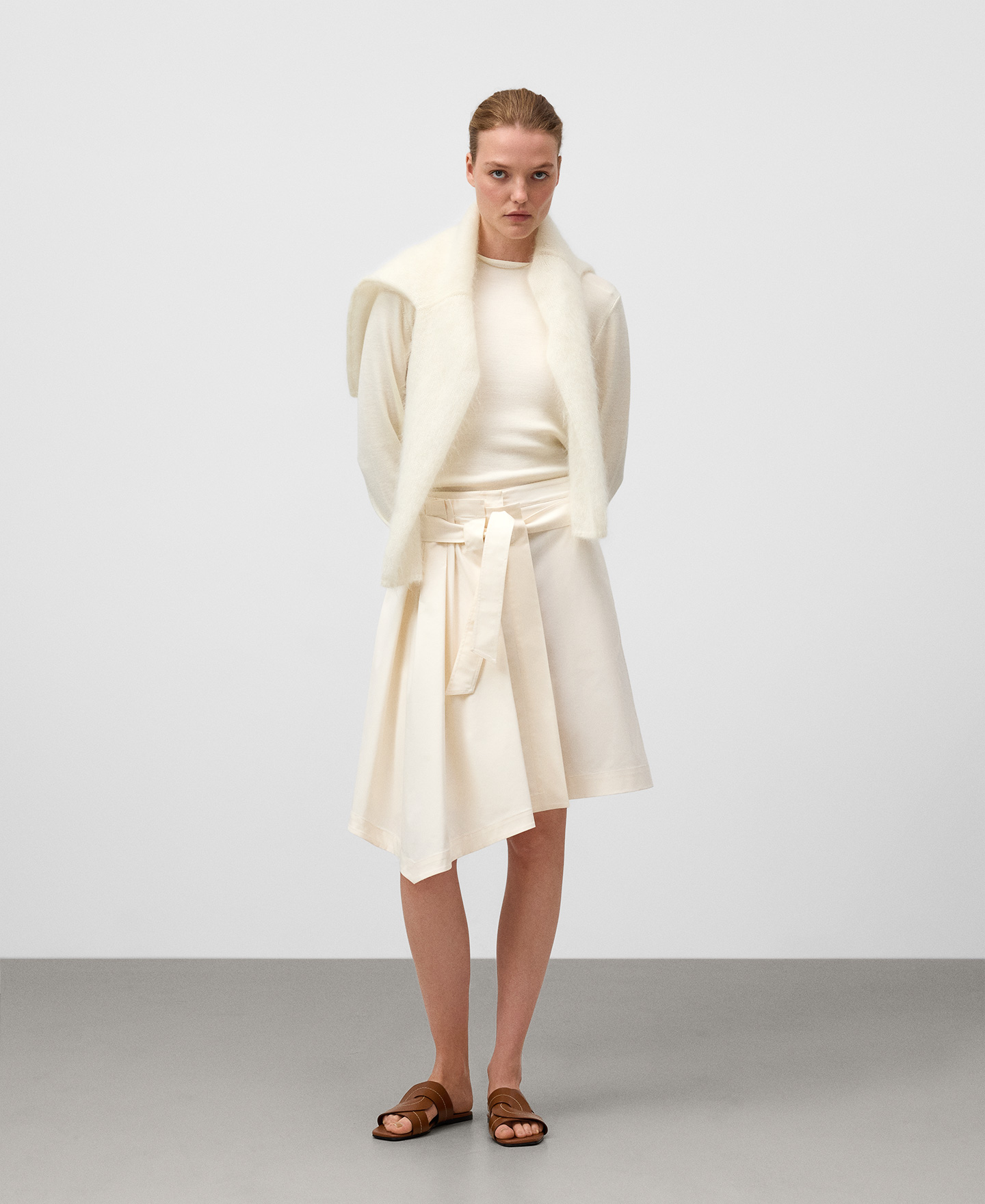 Draped skirt trousers woman image number 1