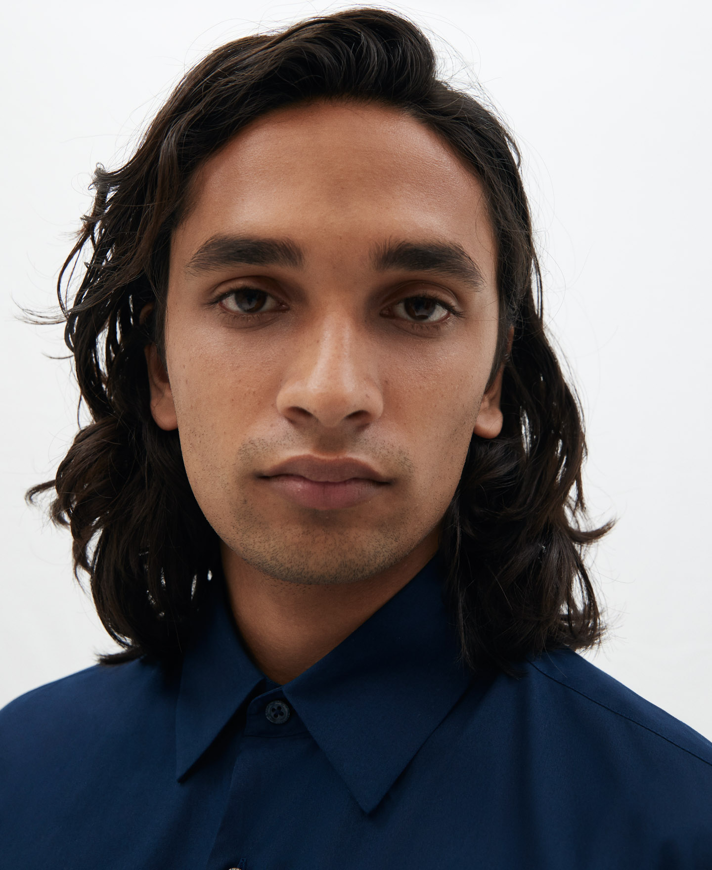 Cutaway collar cotton shirt image number 3