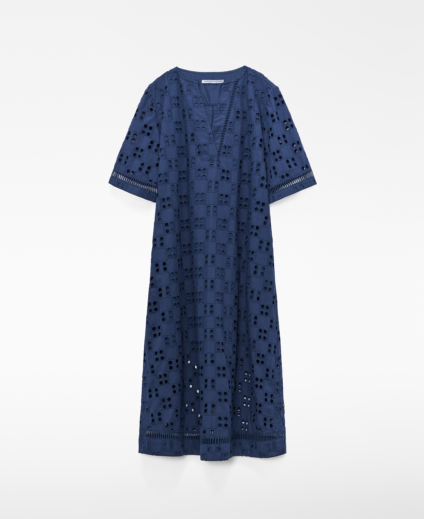 Poplin caftan with English embroidery image number 4