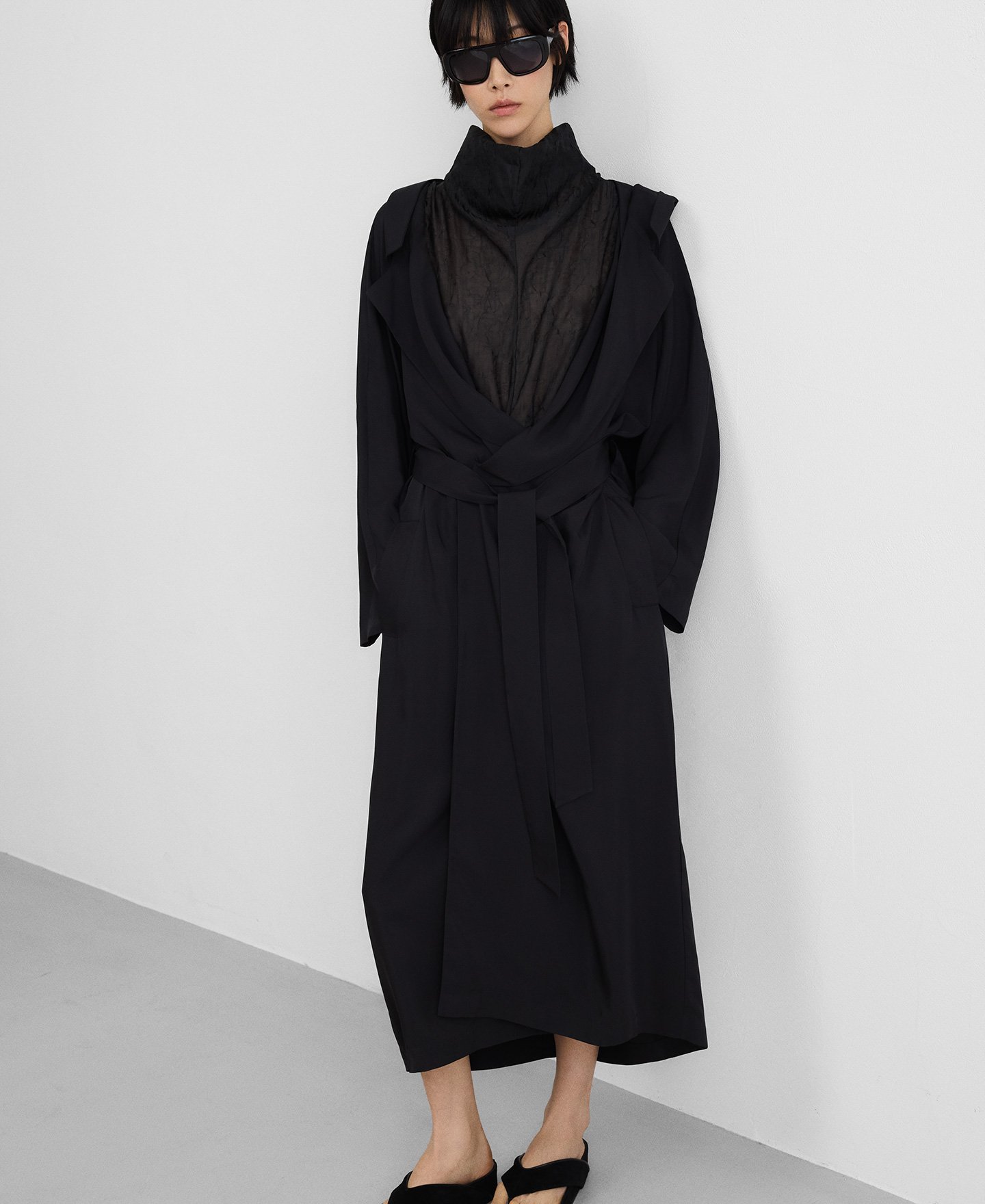 Mixed-fabric funnel-neck dress image number 4
