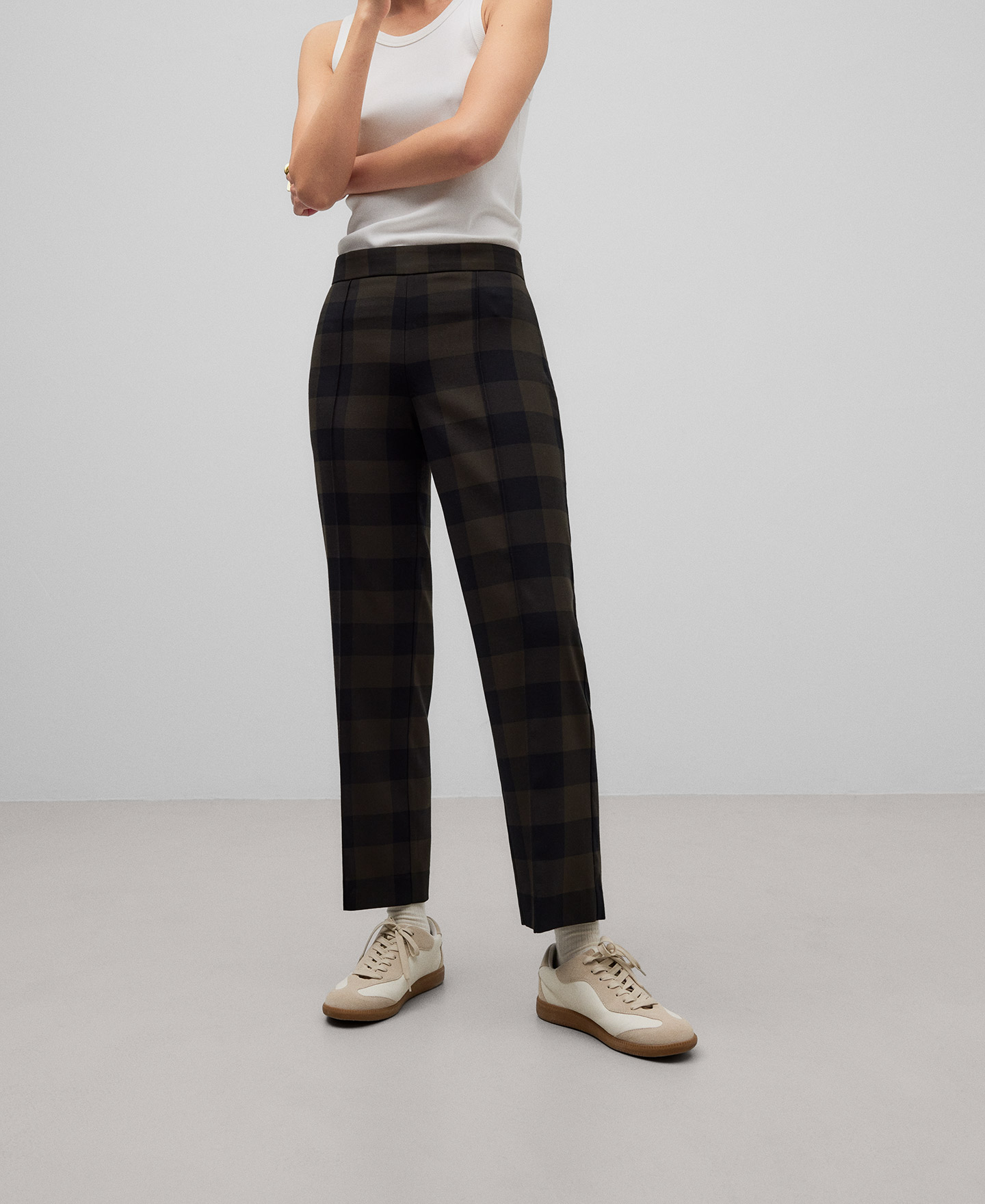 Checkered trousers woman image number 0