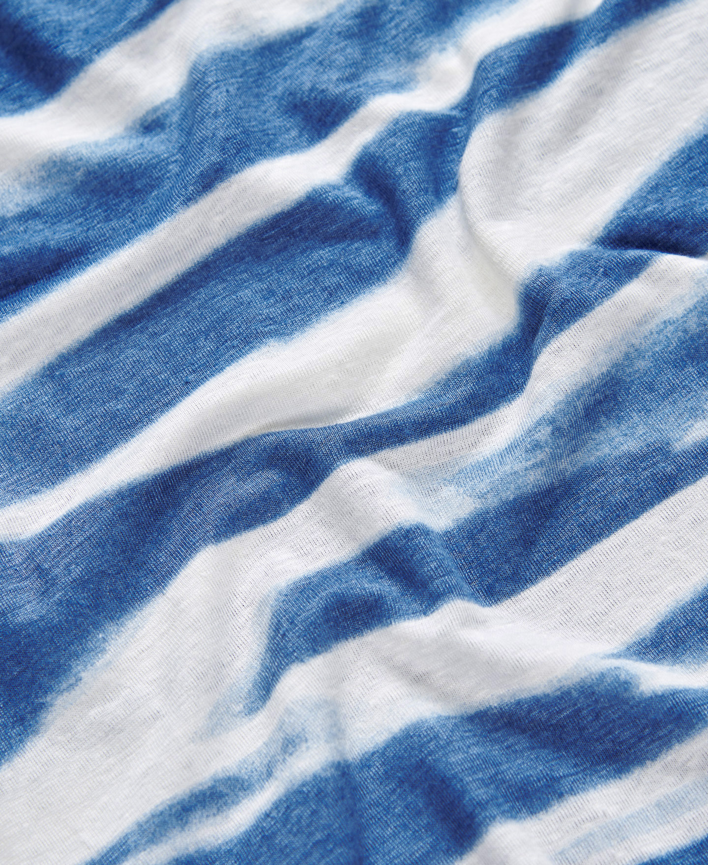 Camiseta efecto lavado en lino image number 6
