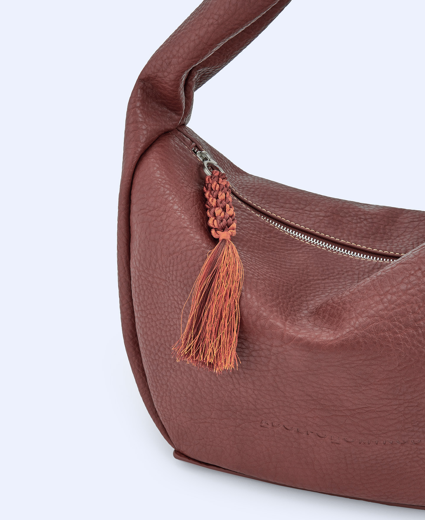 Grain texture big hobo bag image number 2