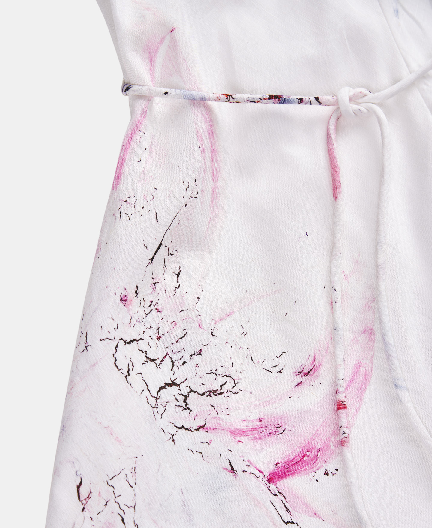 Drop sleeves printed midi dress image number 6
