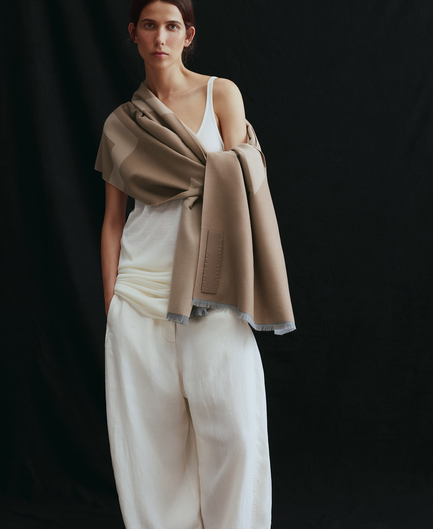 Bufanda bicolor maxi logo jacquard image number 3