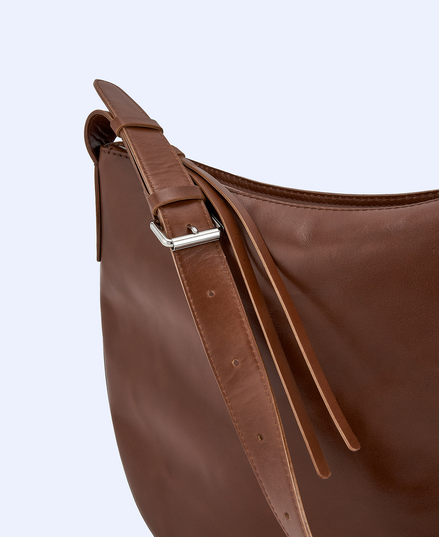 Responsible leather rounded hobo bag image number 3