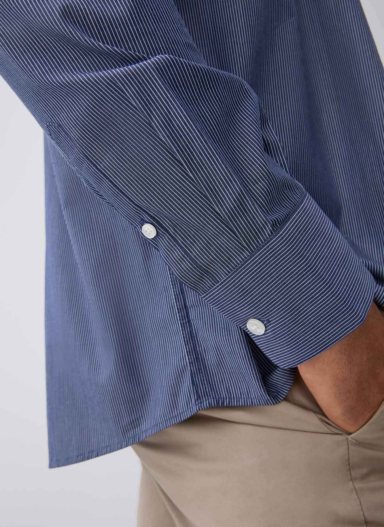 Camisa de microrayas en algodón image number 2