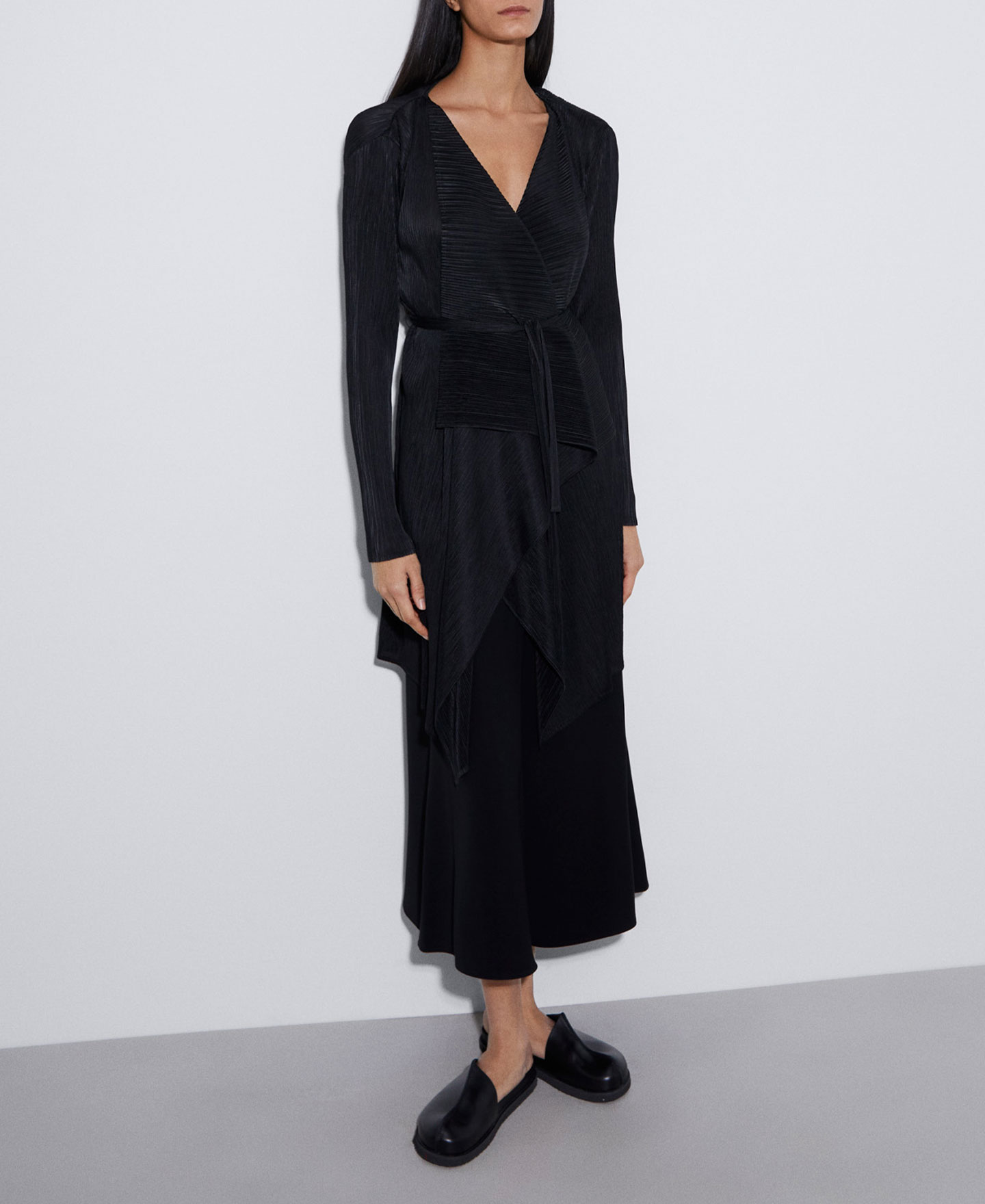 Asymmetric crinkle jacket image number 1