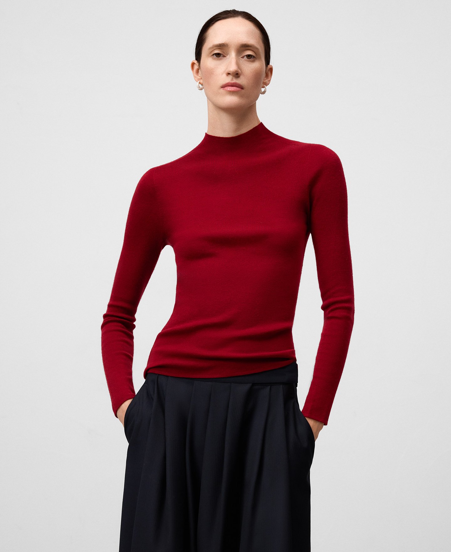 Jersey entallado lana merino mujer image number 0