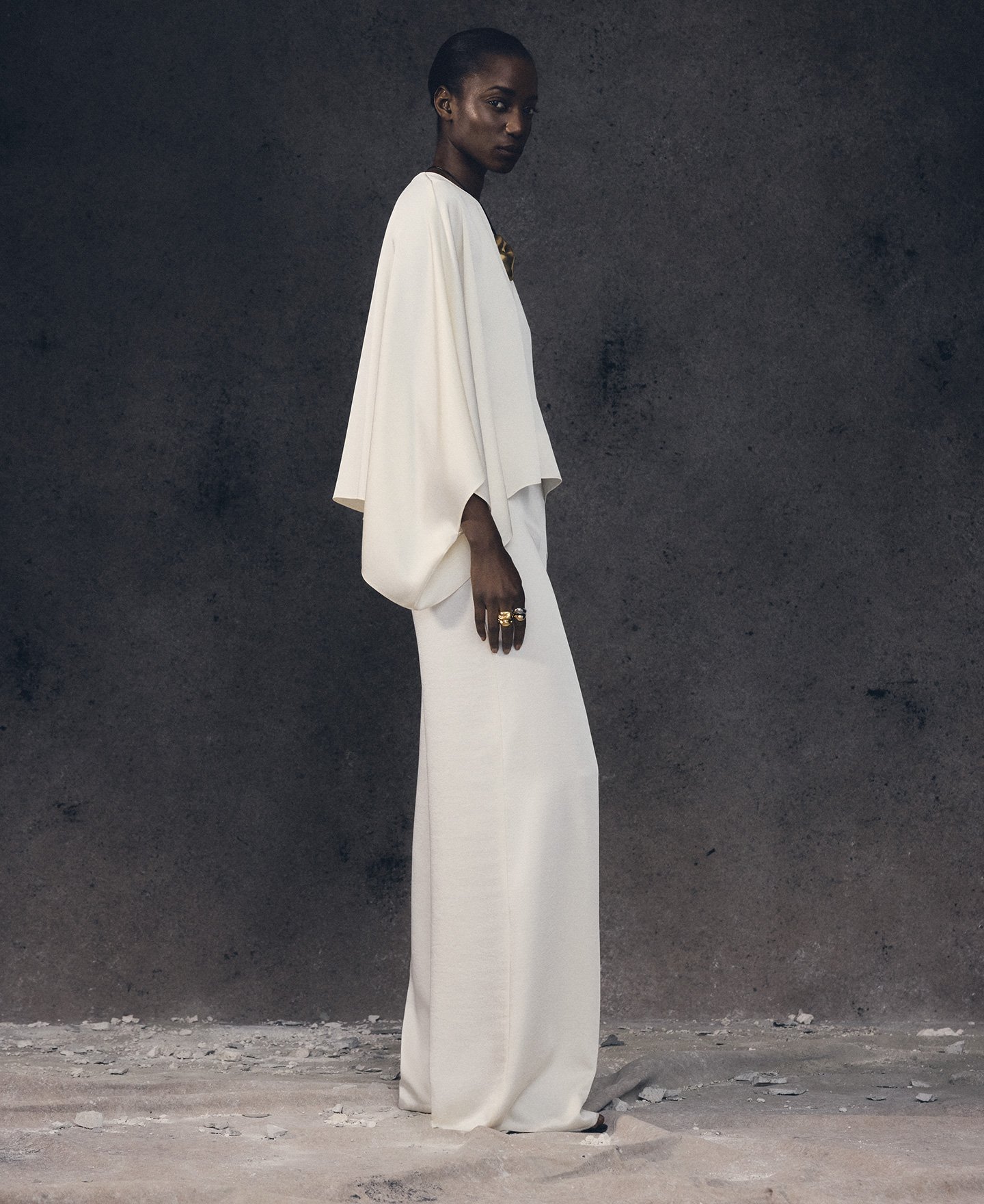 Organic two-tone double finger ring image number 5