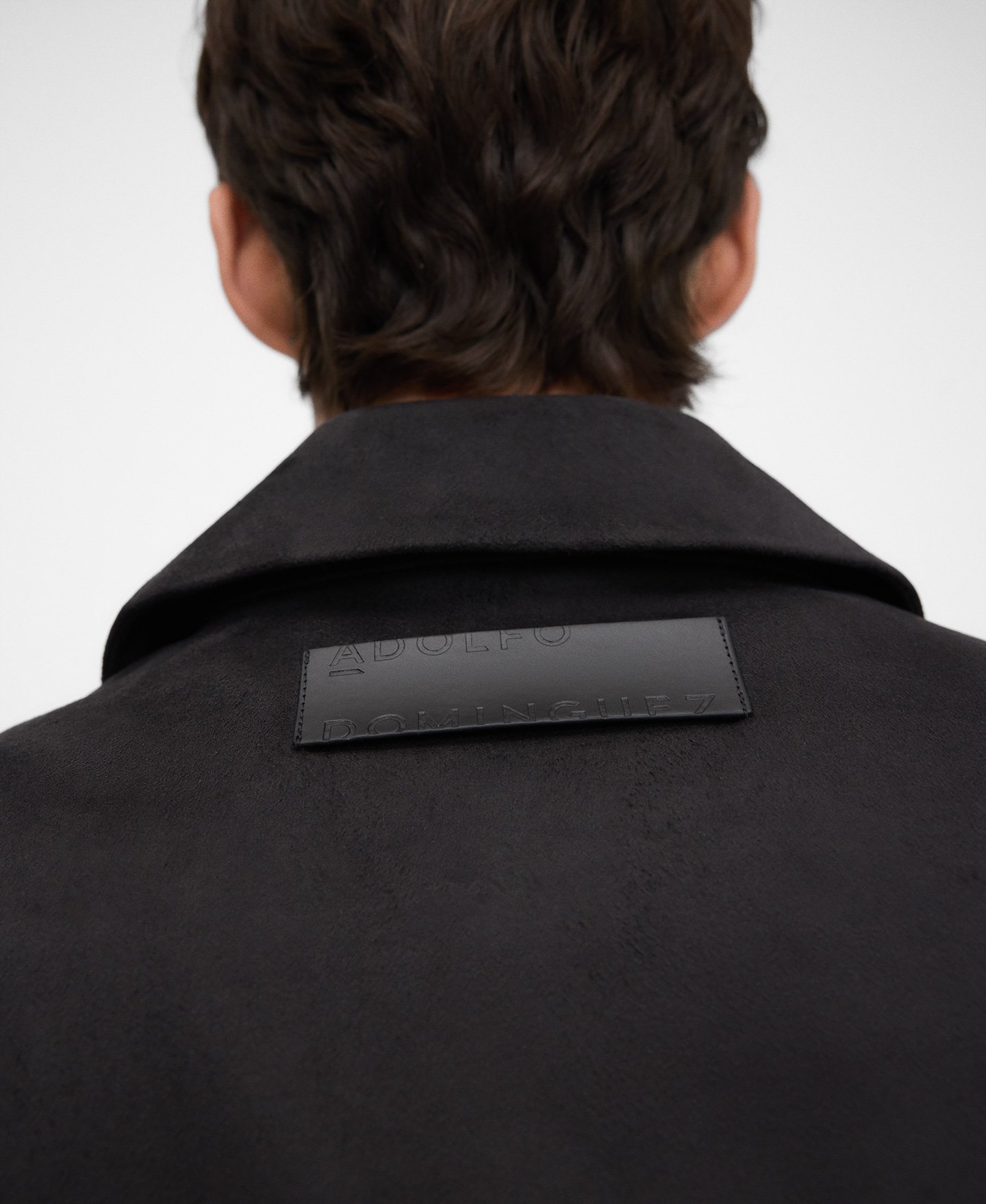 Sobrecamisa regular fit antelina image number 3