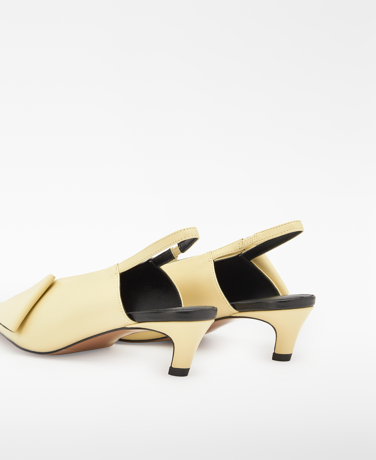 Leather pleated slingback pump image number 2