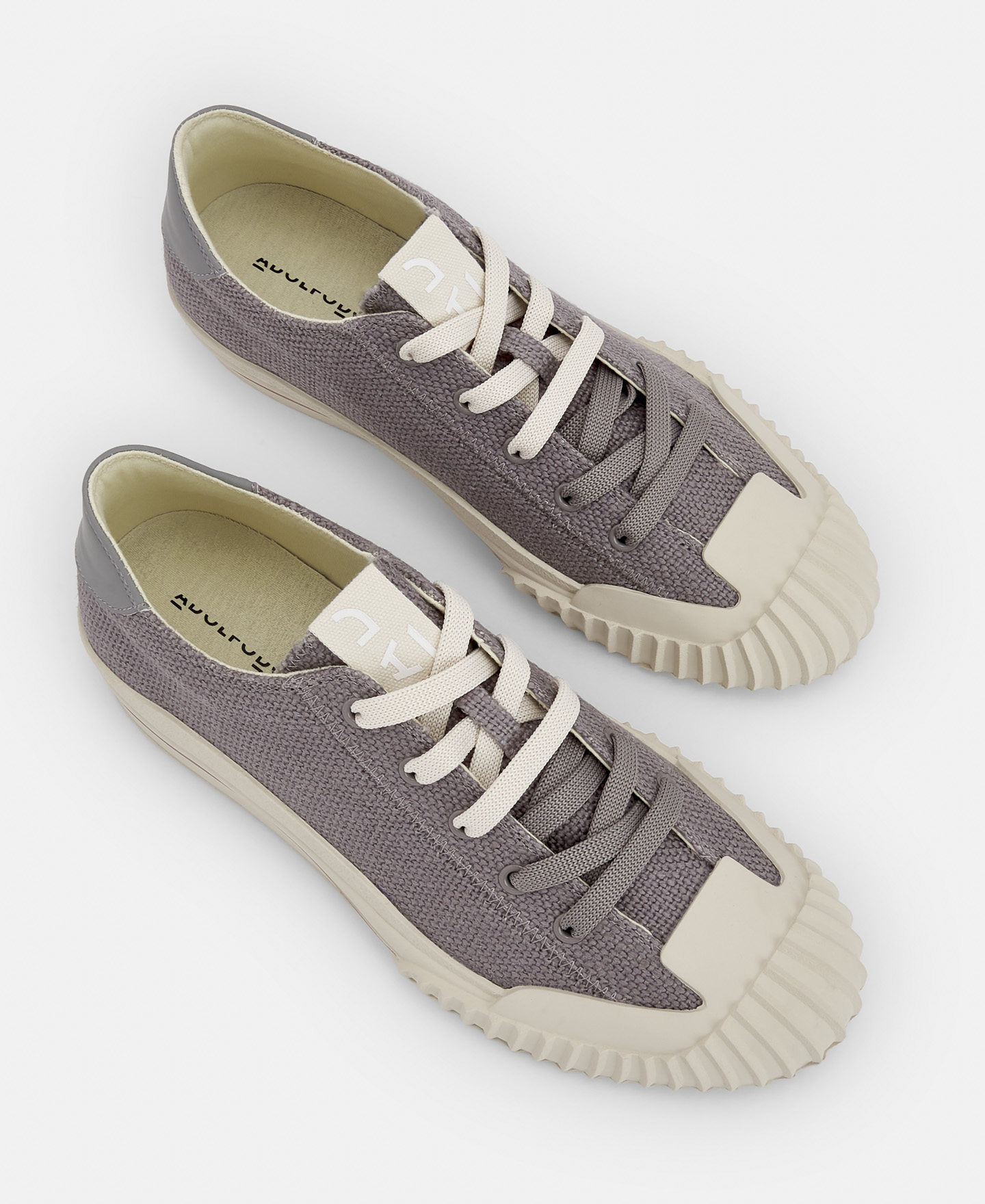 Linen trainer with maxi laces image number 1