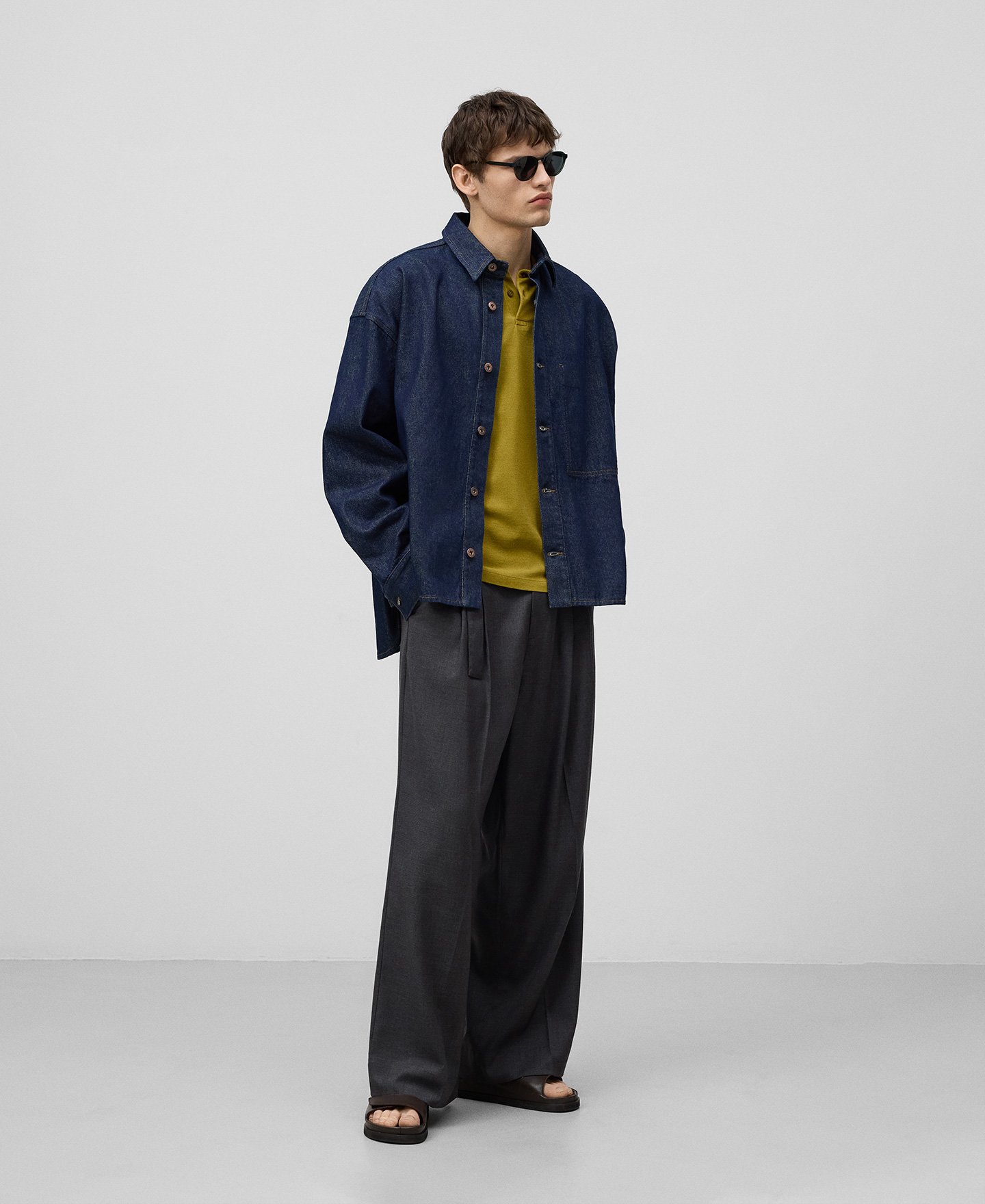 Cotton piqué regular fit polo shirt man image number 1