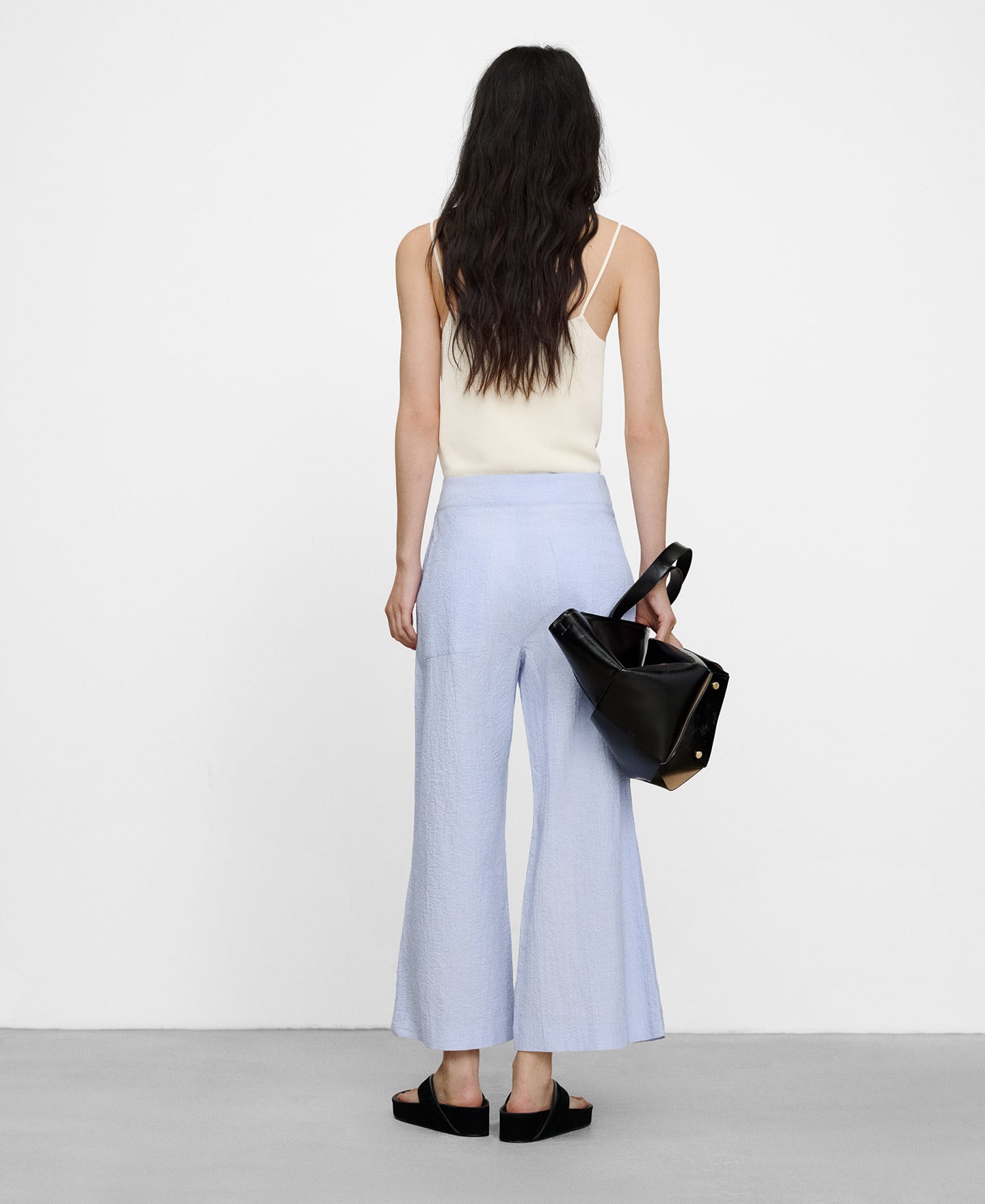 Pantal&oacute;n culotte seersucker algod&oacute;n image number 2