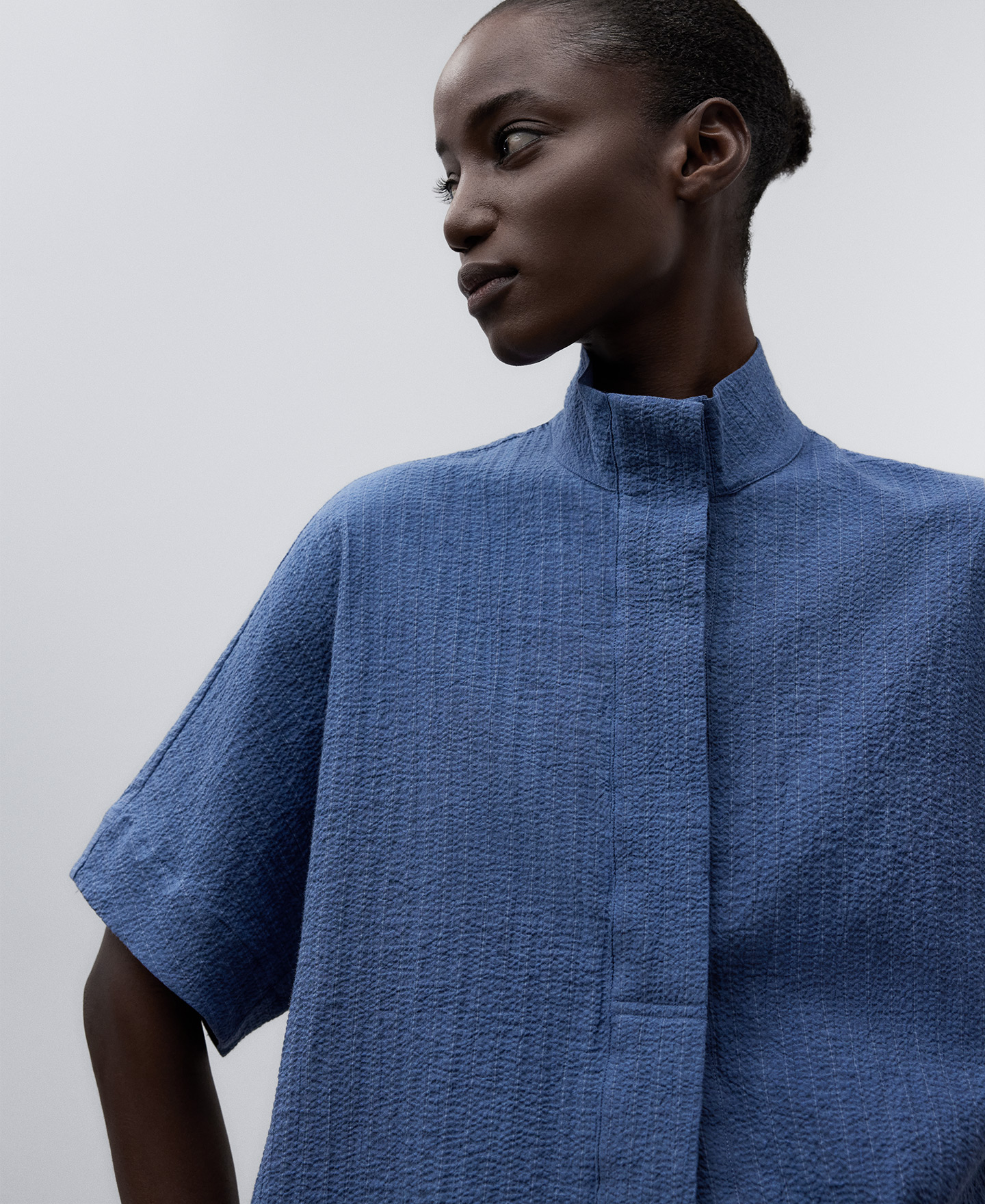 Blue Japanese sleeve shirt woman image number 3