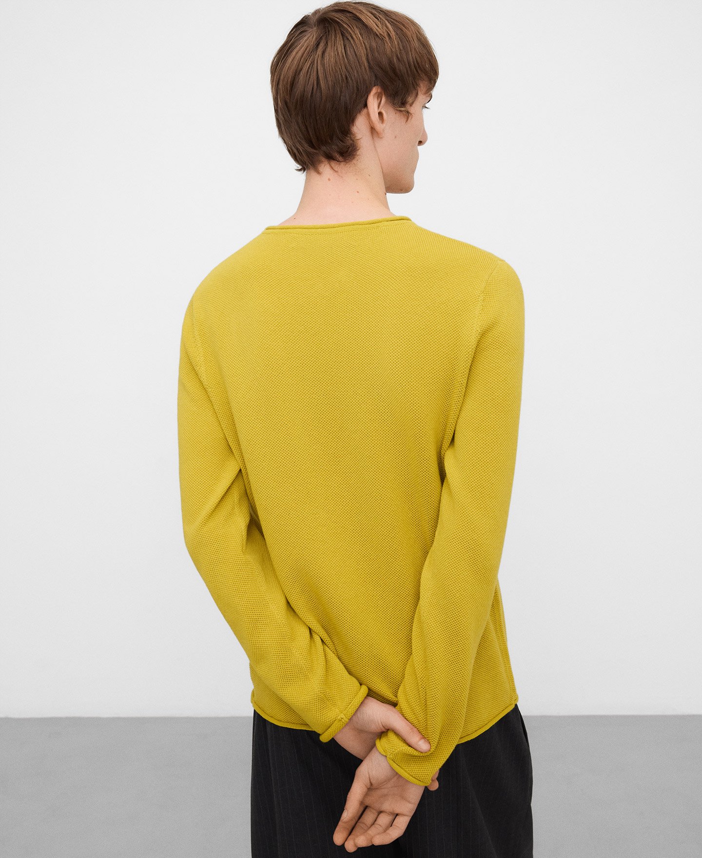 Camiseta cuello rulo punto estructura image number 2